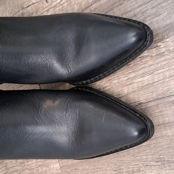 Leather side zip ankle booties - Picture 3 of 11